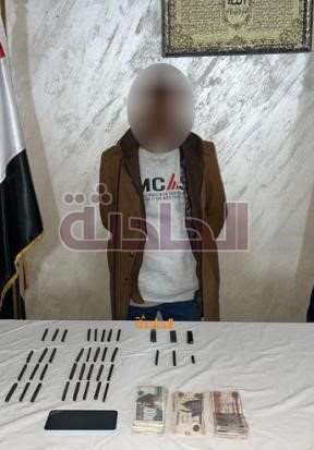 سقوط 5 عناصر إجرامية بحوزتهم كميات من الحشيش وأموال حصيلة البيع