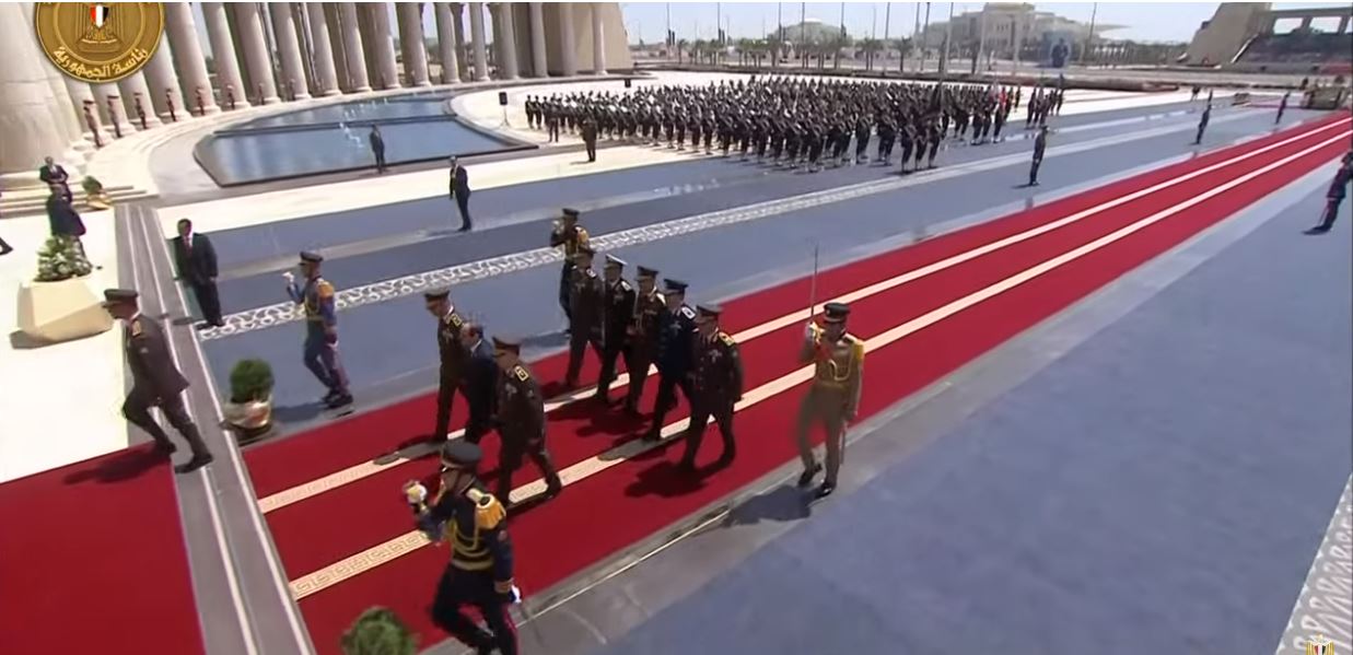 النصب التذكاري بالعاصمة الإدارية